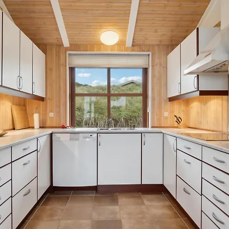 Stunning In With House Sea View *