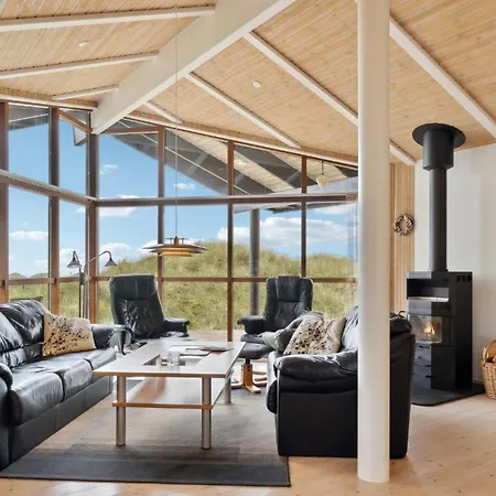 Stunning In With House Sea View Holiday home